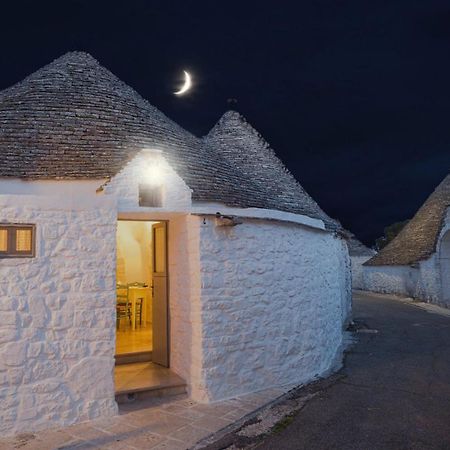Trullo Love Алберобело Екстериор снимка
