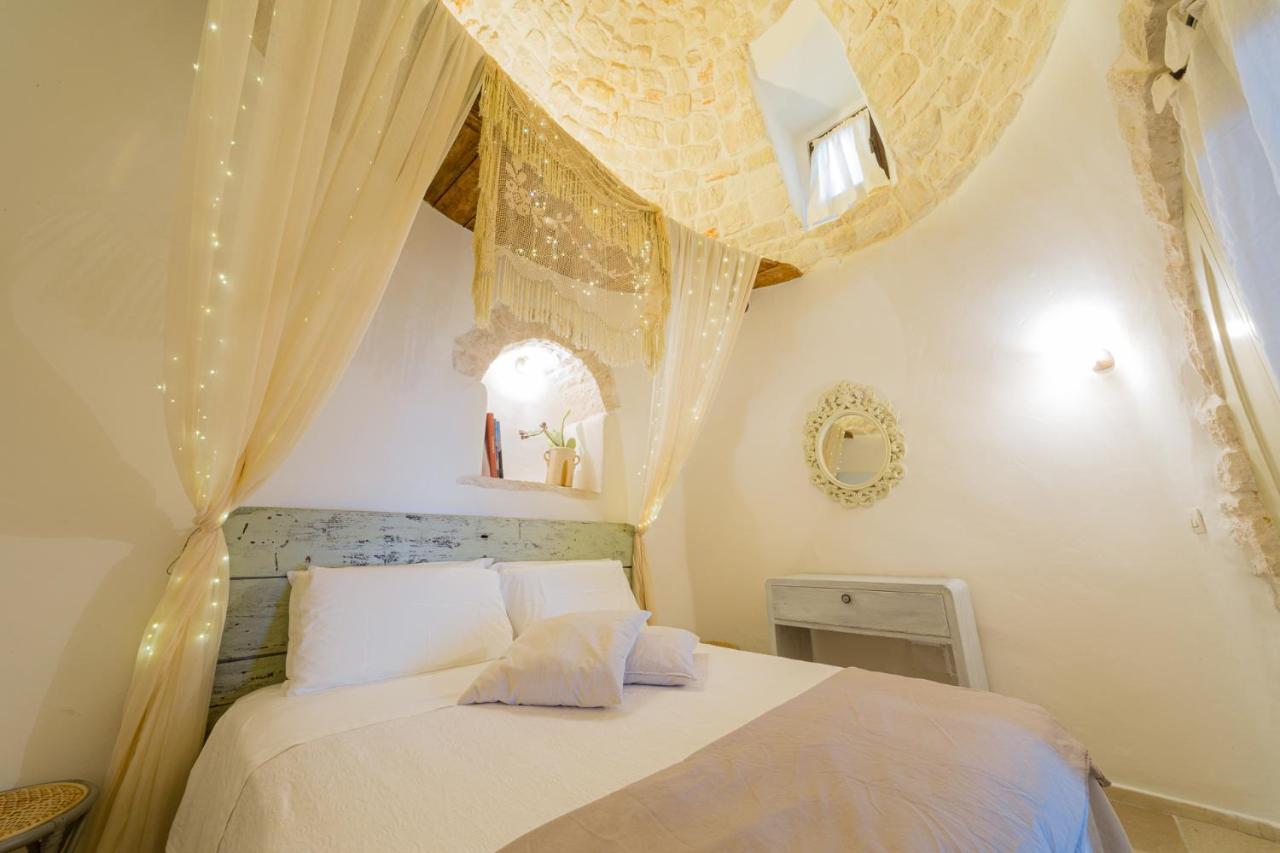 Trullo Love Алберобело Екстериор снимка